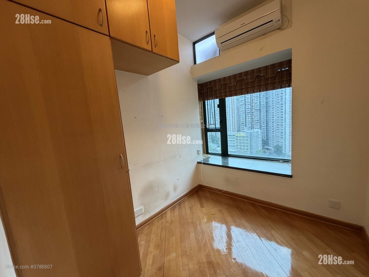 Villa Esplanada Sell 3 Bedrooms , 2 Bathrooms 684 ft²