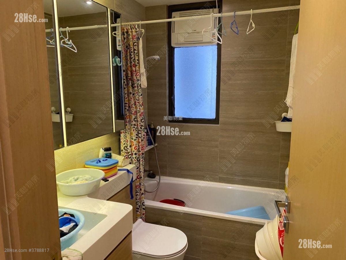 Dragons Range Sell 4 Bedrooms , 2 Bathrooms 1,507 ft²