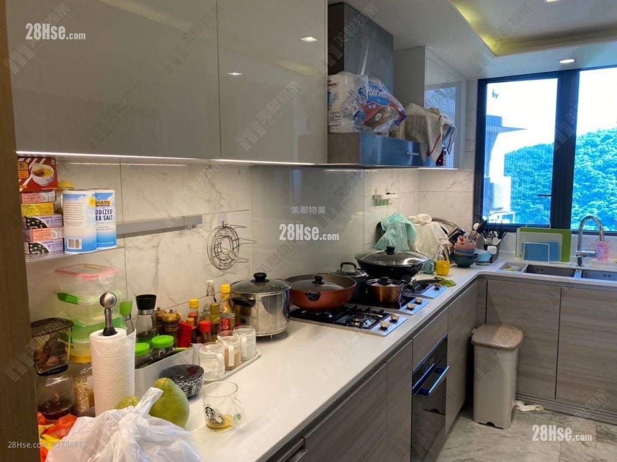 Dragons Range Sell 4 Bedrooms , 2 Bathrooms 1,507 ft²