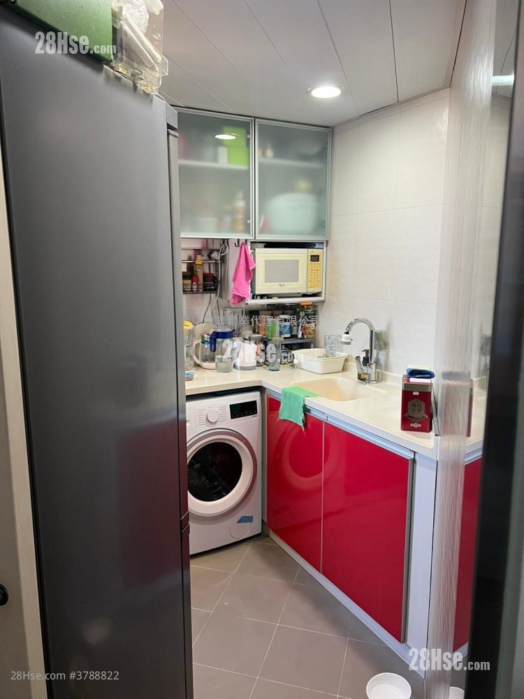 Yin Lai Court Sell 2 Bedrooms , 1 Bathroom 469 ft²