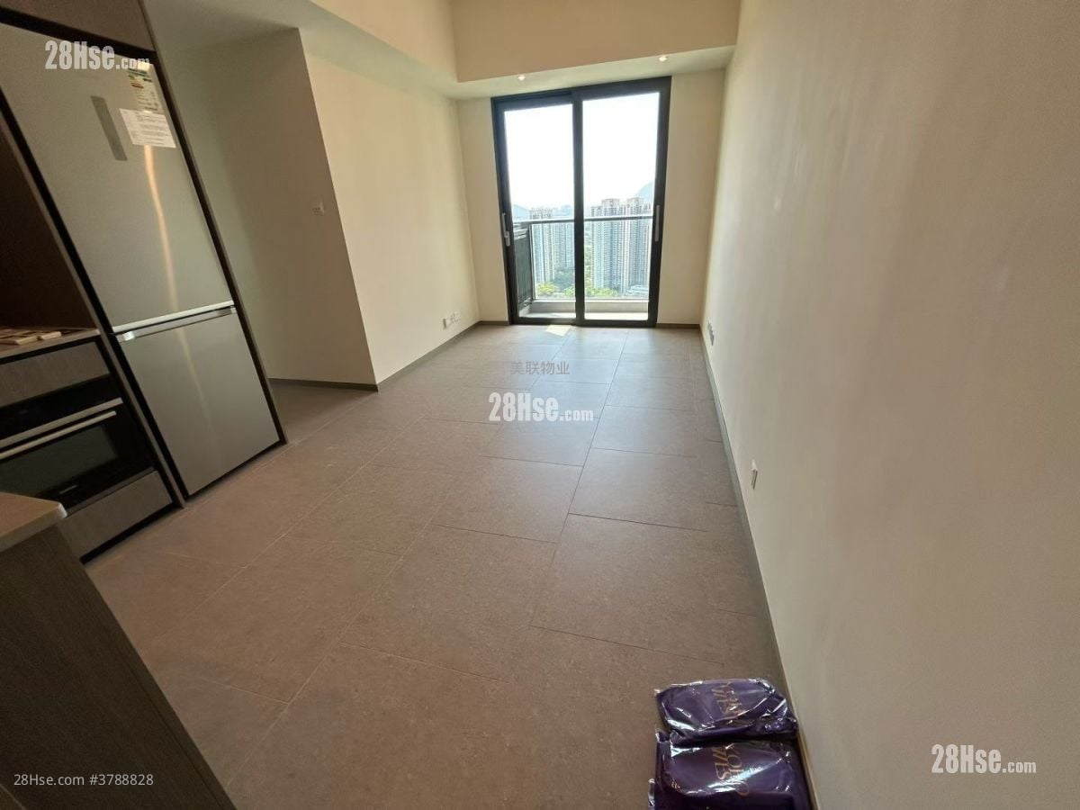 厅: YOHO West 租盘 3 房 , 2 浴室 596 平方尺