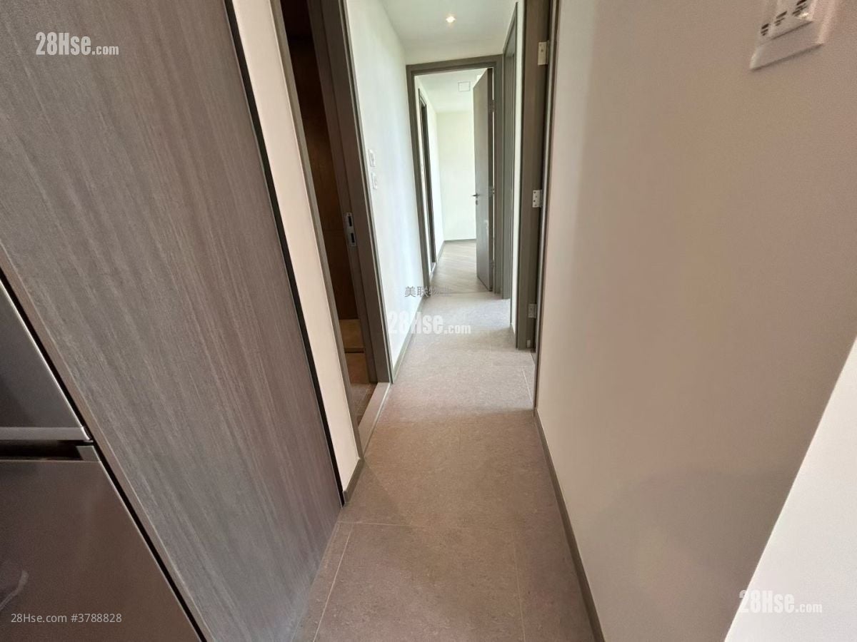 其它: YOHO West 租盘 3 房 , 2 浴室 596 平方尺