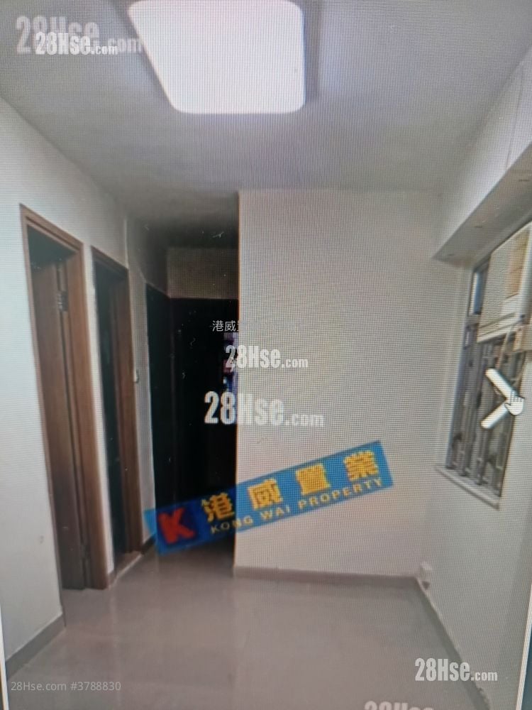 Hong Fook Building Rental 3 Bedrooms , 1 Bathroom 353 ft²