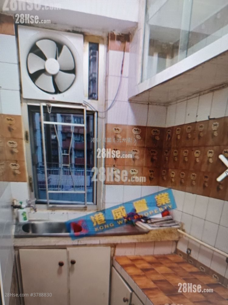 Hong Fook Building Rental 3 Bedrooms , 1 Bathroom 353 ft²