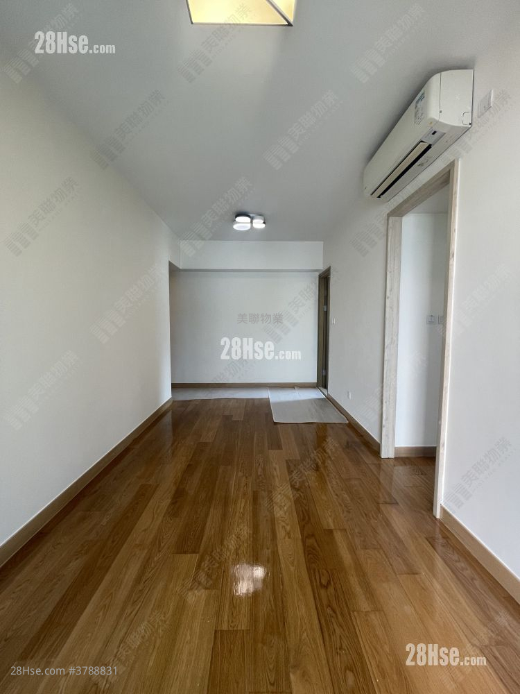 The Spectra Sell 3 Bedrooms , 1 Bathroom 621 ft²