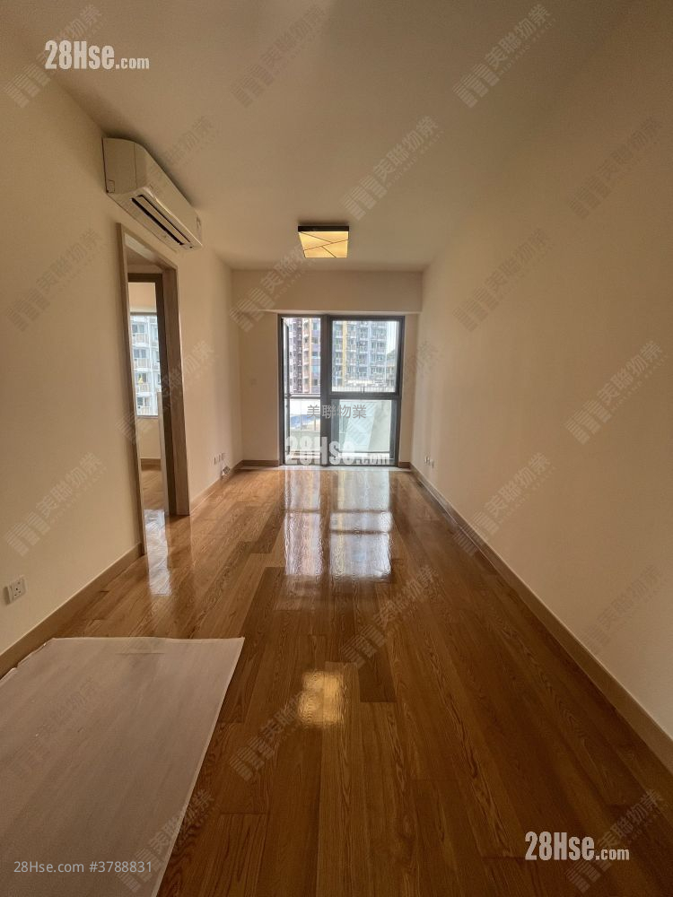 The Spectra Sell 3 Bedrooms , 1 Bathroom 621 ft²