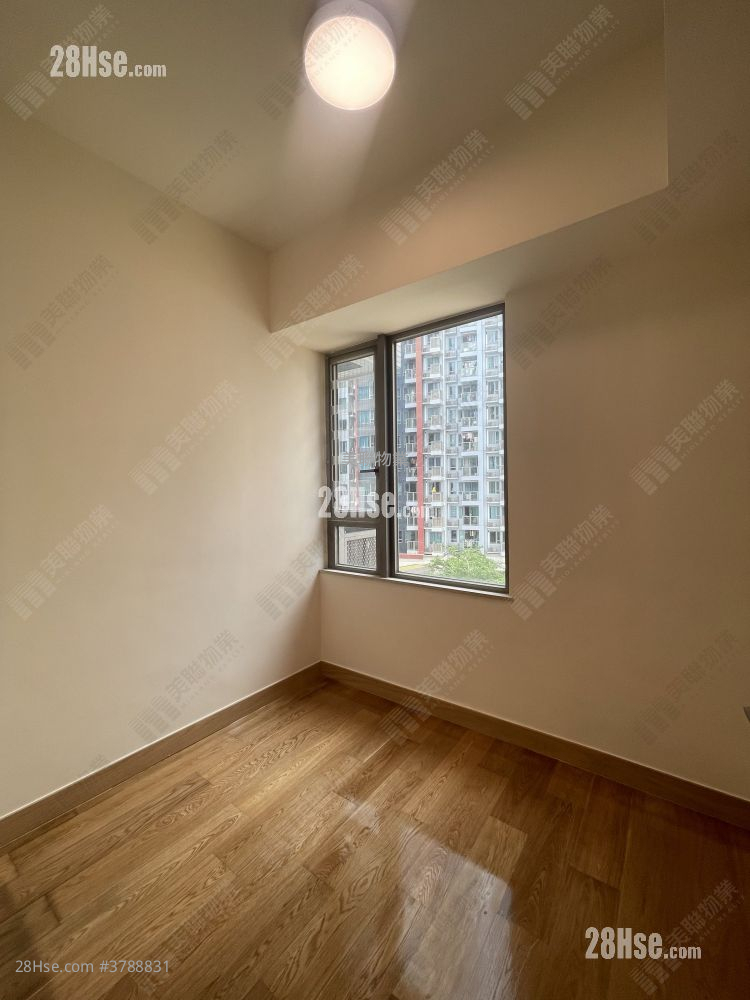 The Spectra Sell 3 Bedrooms , 1 Bathroom 621 ft²