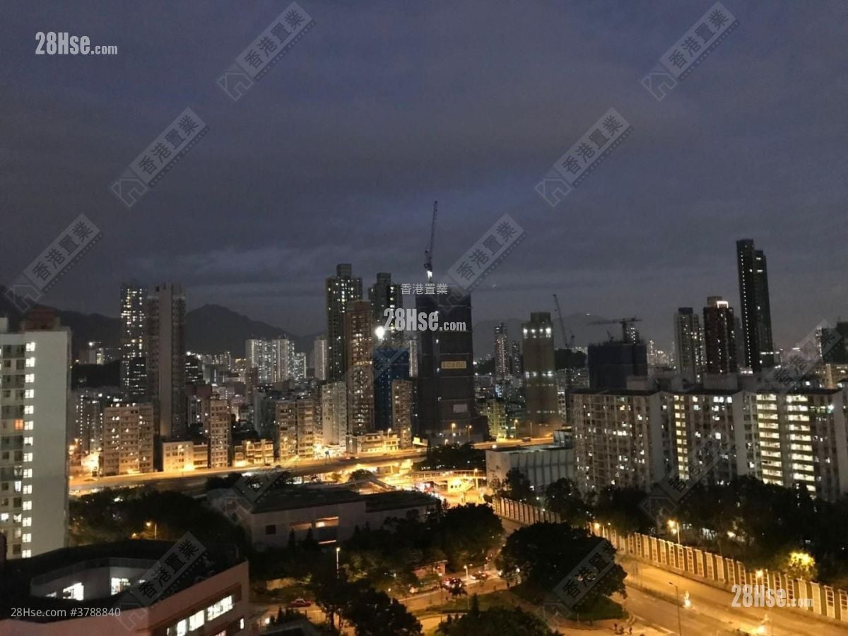 Cullinan West Rental Studio , 1 Bathroom 267 ft²