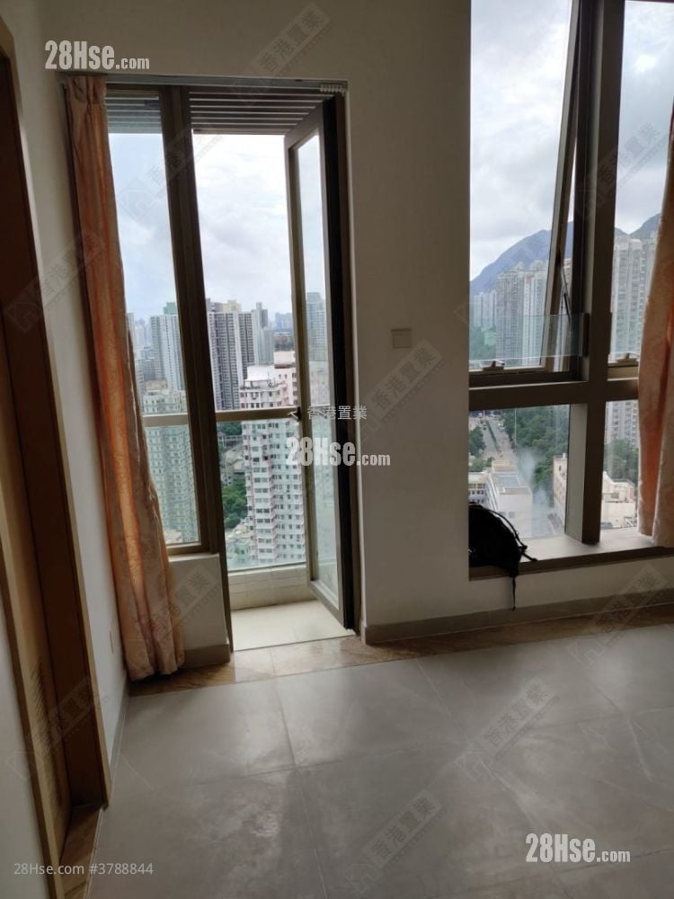 钻岭 售盘 2 房 , 1 浴室 338 平方尺