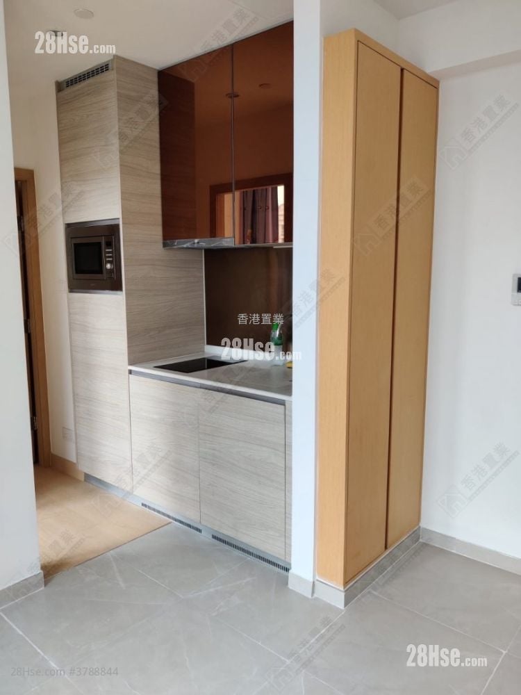 钻岭 售盘 2 房 , 1 浴室 338 平方尺