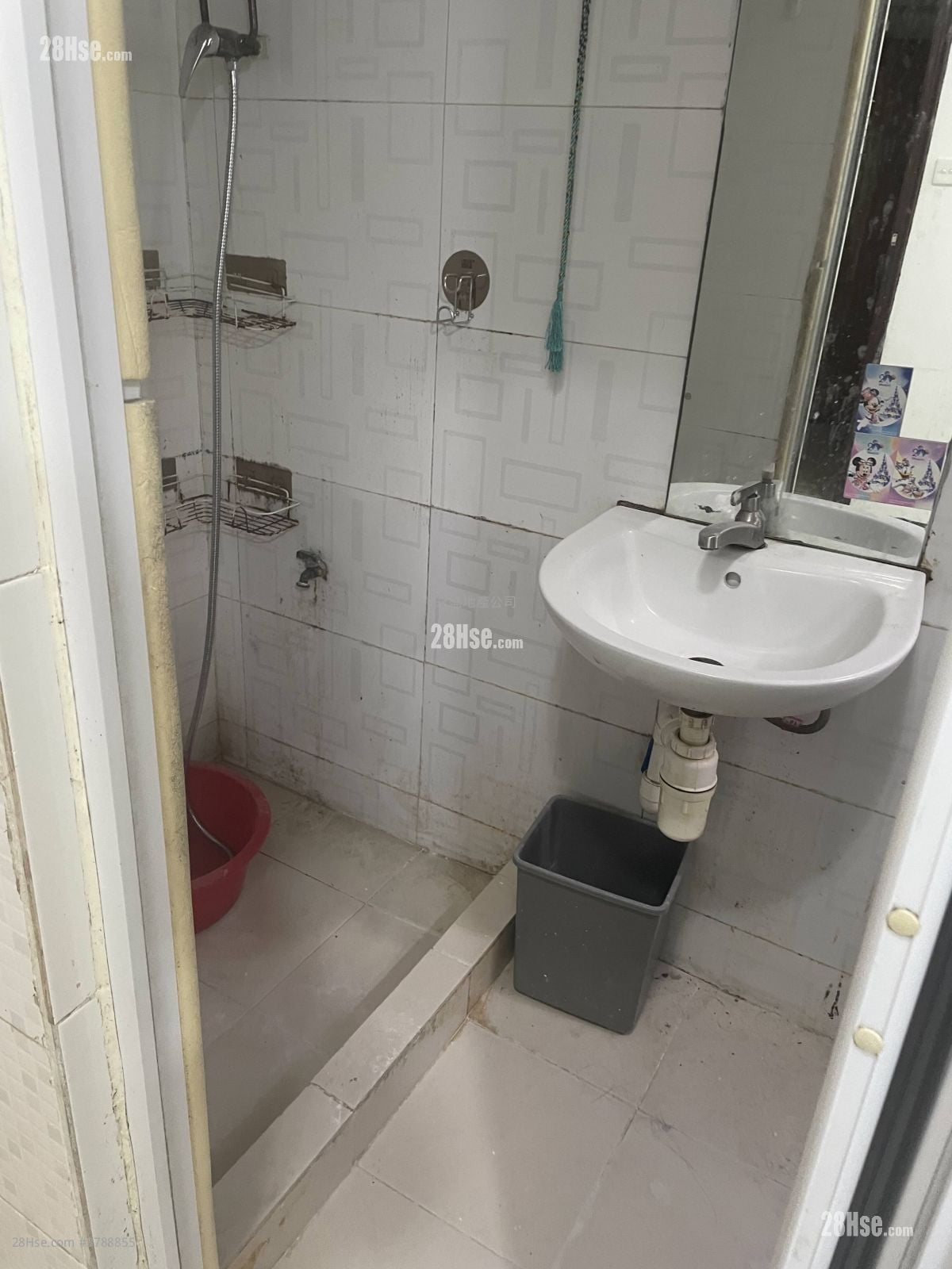 Kwai King Building Rental 190 ft²