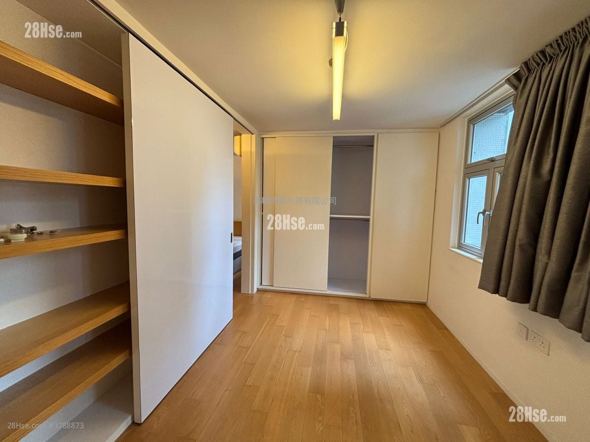 太古城 售盘 2 房 , 1 浴室 580 平方尺