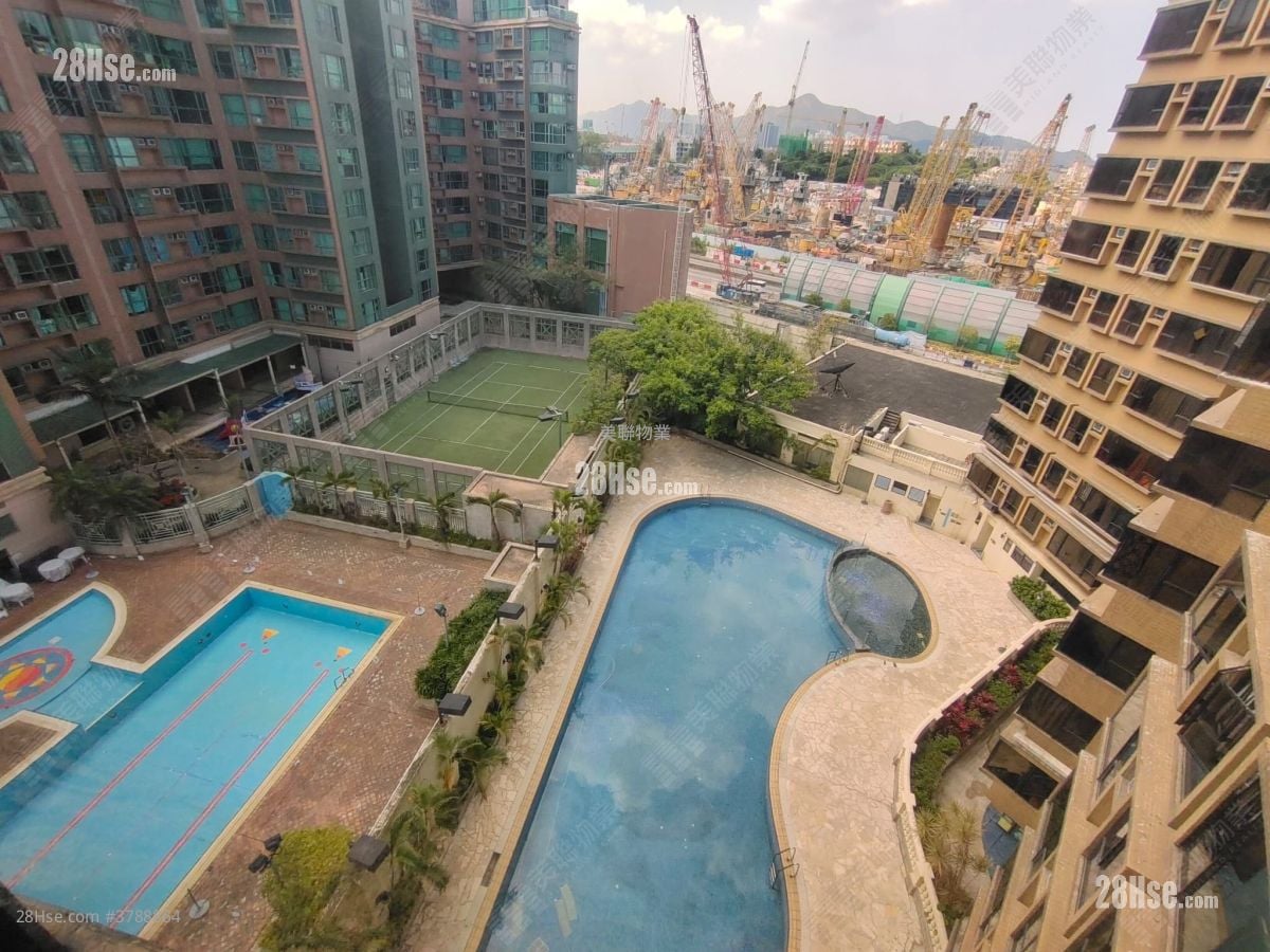 Scenic Garden Rental 467 ft²