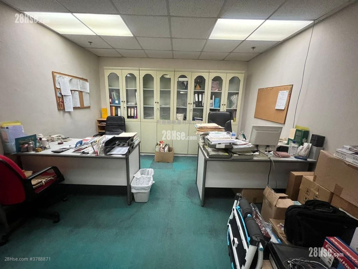 Seapower Centre Sell 2 Bedrooms , 1 Toilet