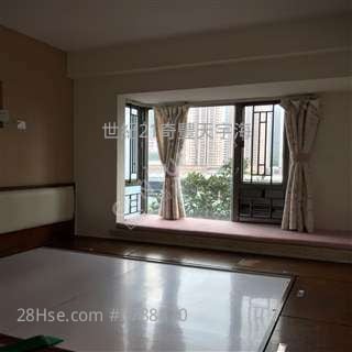 master room: Bayshore Towers Rental 2 Bedrooms , 1 Bathroom 389 ft²