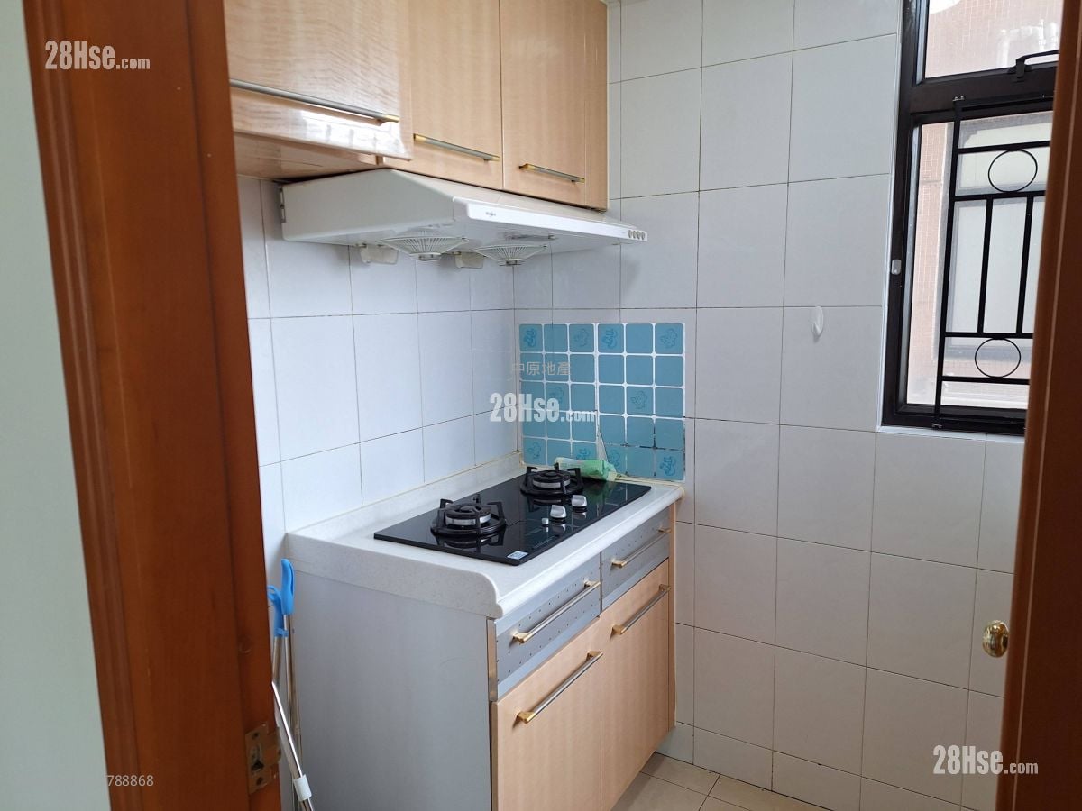 Villa By The Park Sell 2 Bedrooms , 1 Bathroom 398 ft²