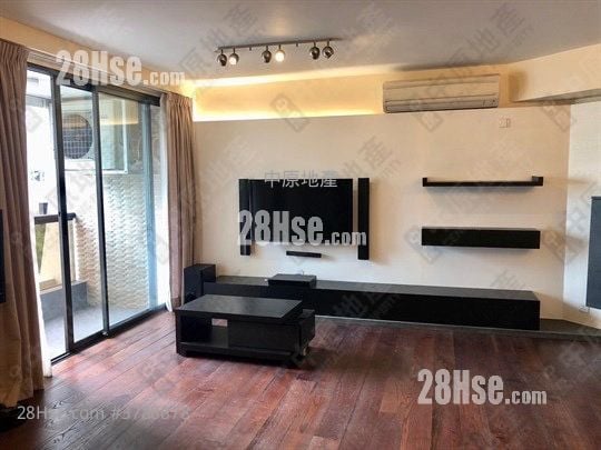 太古城 售盘 3 房 , 2 浴室 897 平方尺