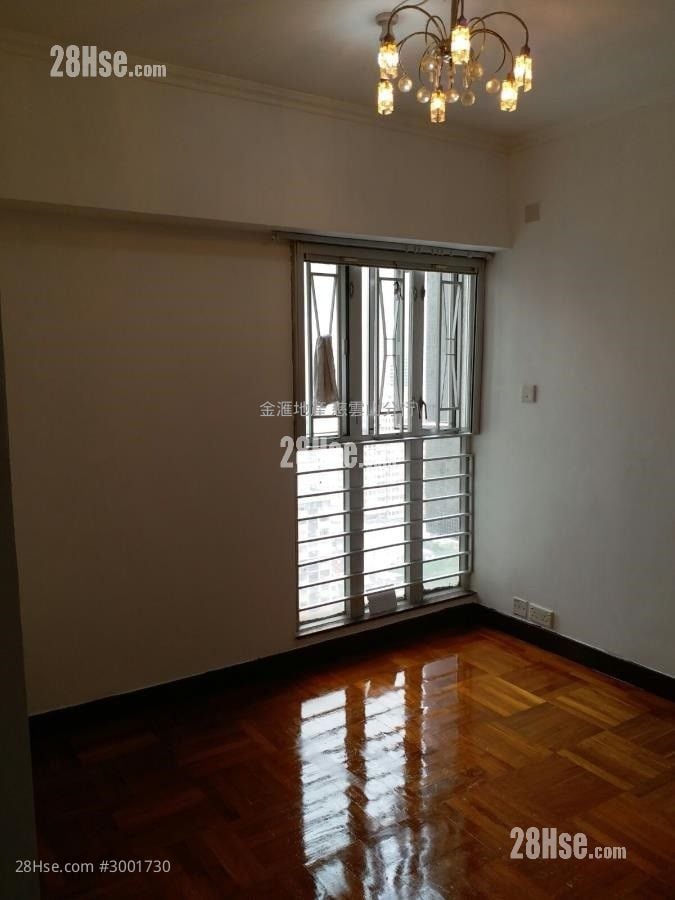 Yue Xiu Plaza Rental 3 Bedrooms , 1 Bathroom 566 ft²