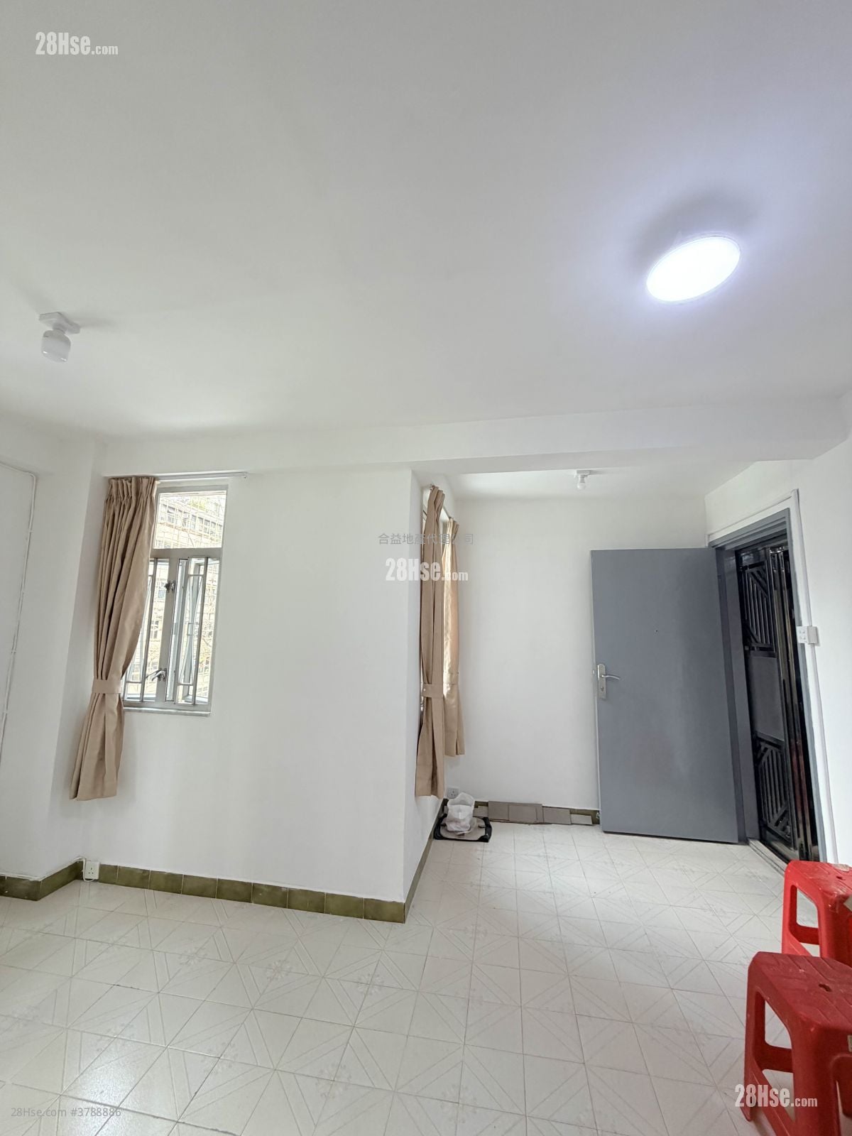 冠荣大厦 租盘 2 房 , 1 浴室 265 平方尺