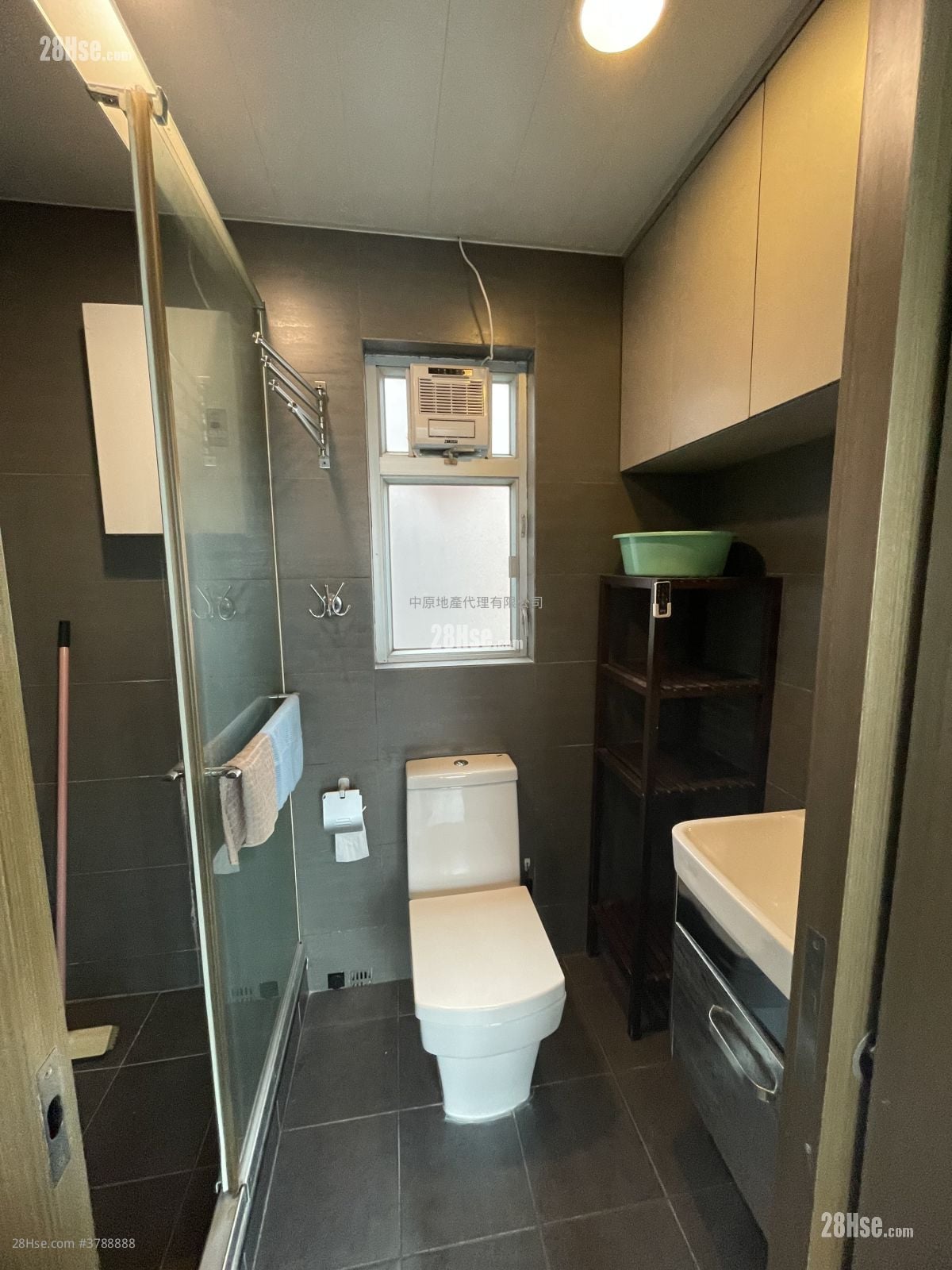 Parkland Villas Sell 2 Bedrooms 376 ft²