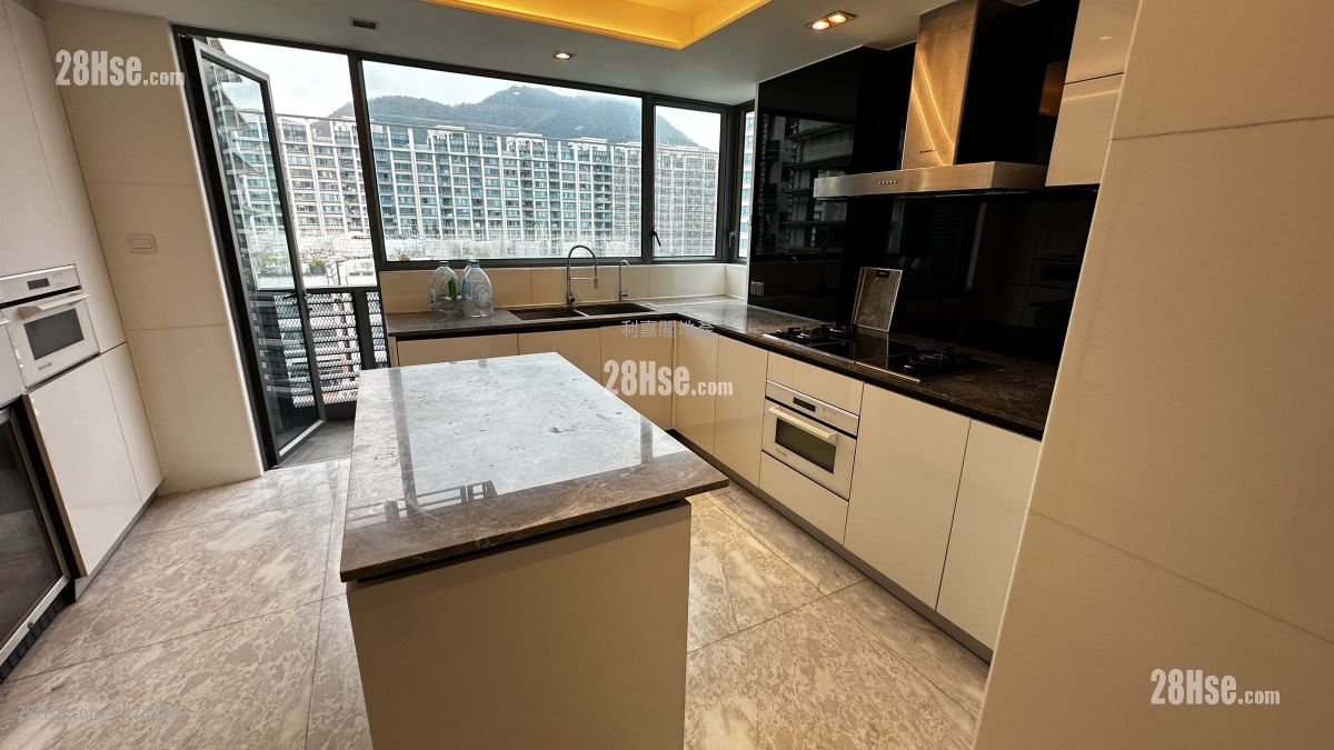 The Graces Providence Bay Sell 4 Bedrooms , 4 Bathrooms 1,900 ft²