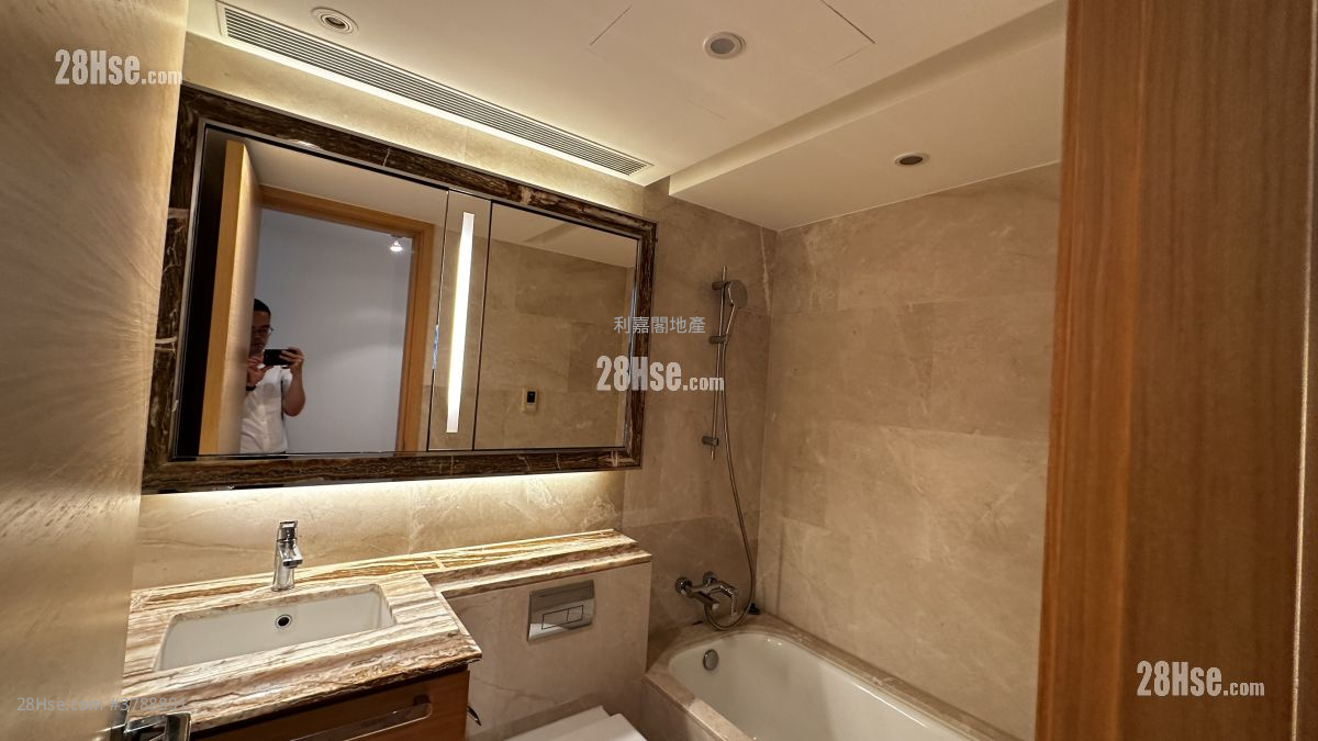 The Graces Providence Bay Sell 4 Bedrooms , 4 Bathrooms 1,900 ft²