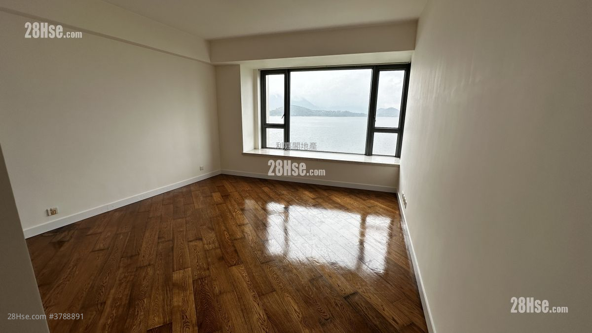 The Graces Providence Bay Sell 4 Bedrooms , 4 Bathrooms 1,900 ft²