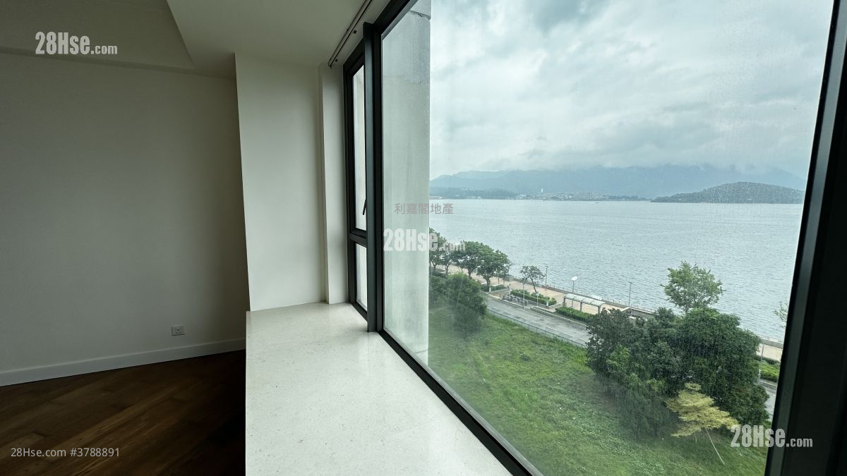 The Graces Providence Bay Sell 4 Bedrooms , 4 Bathrooms 1,900 ft²