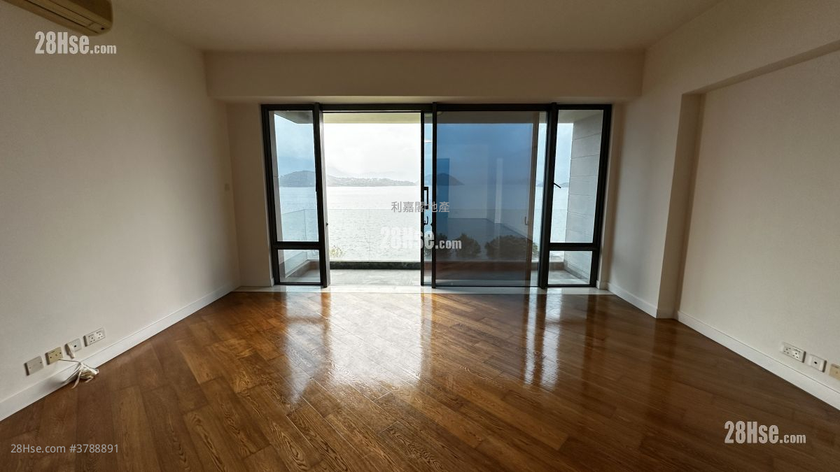 The Graces Providence Bay Sell 4 Bedrooms , 4 Bathrooms 1,900 ft²