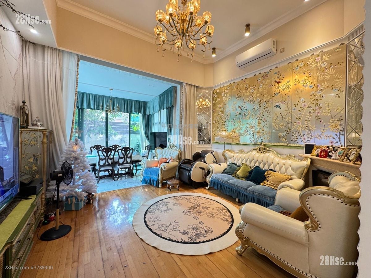 Royal Camellia Sell 3 Bedrooms 1,343 ft²