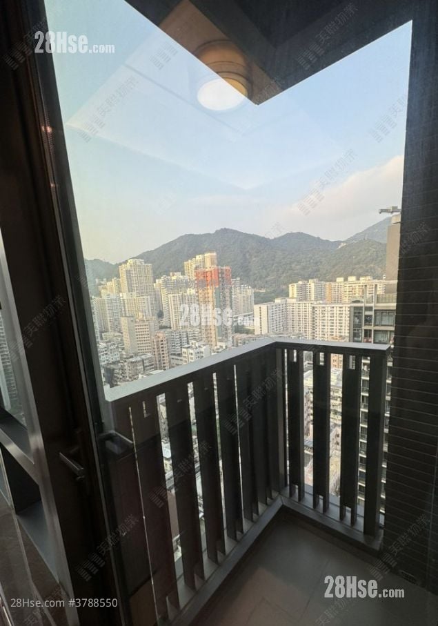 睿峰 售盘 2 房 435 平方尺