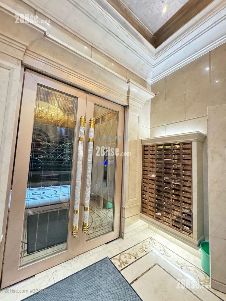 Maison Rose Sell 1 Bedroom , 1 Bathroom 285 ft²