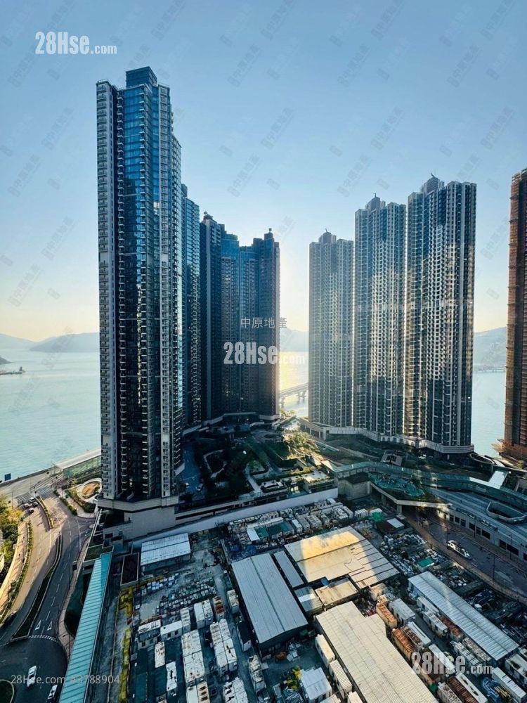 Seasons Place 售盘 3 房 665 平方尺