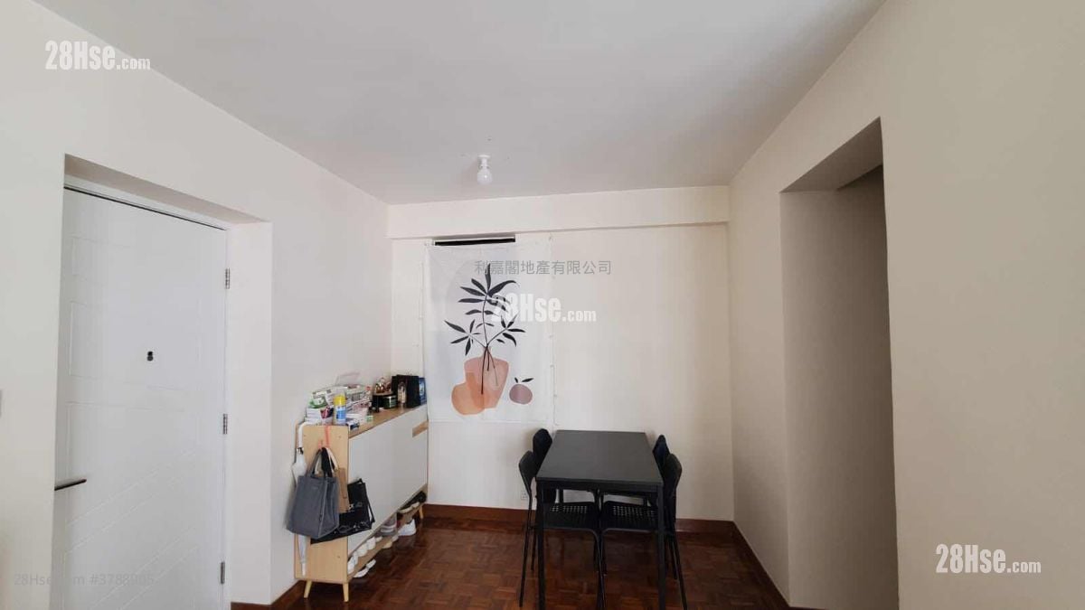 康怡花园 售盘 2 房 , 1 浴室 480 平方尺