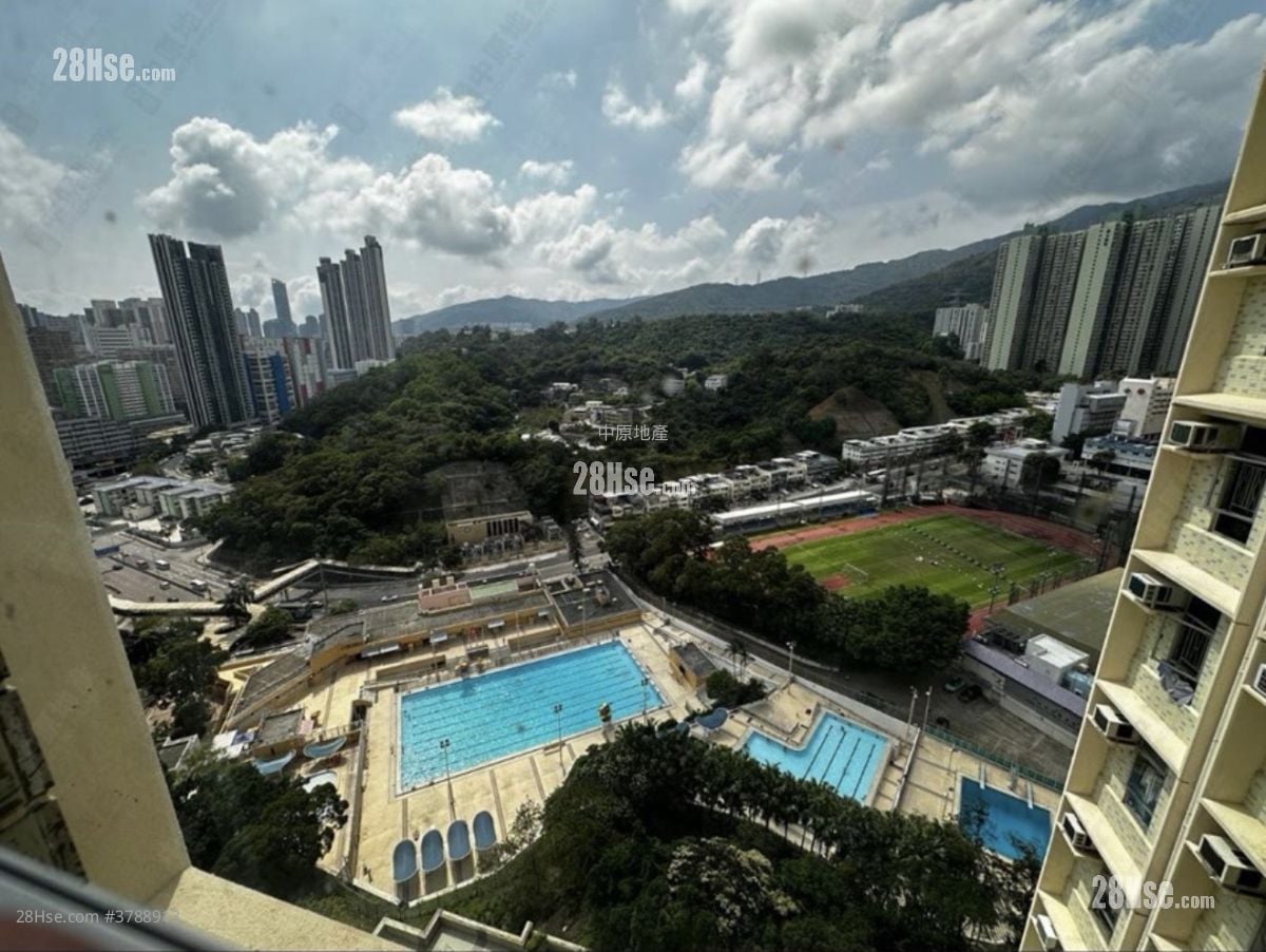 Ning Fung Court Sell 2 Bedrooms , 1 Bathroom 506 ft²