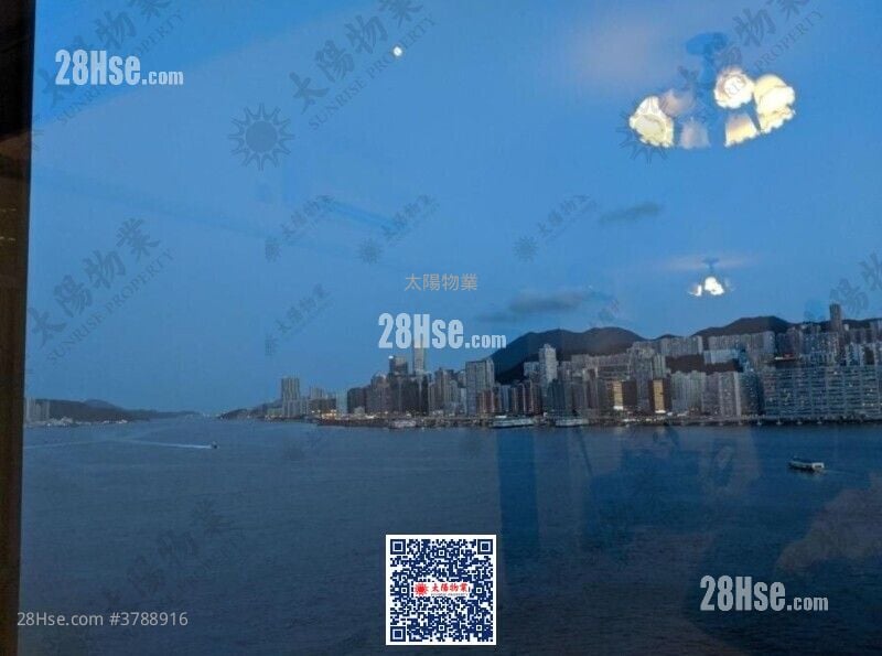 Harbourfront Landmark Sell 4 Bedrooms 1,479 ft²