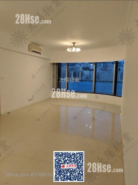 Harbourfront Landmark Sell 4 Bedrooms 1,479 ft²