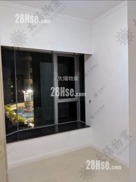 Harbourfront Landmark Sell 4 Bedrooms 1,479 ft²