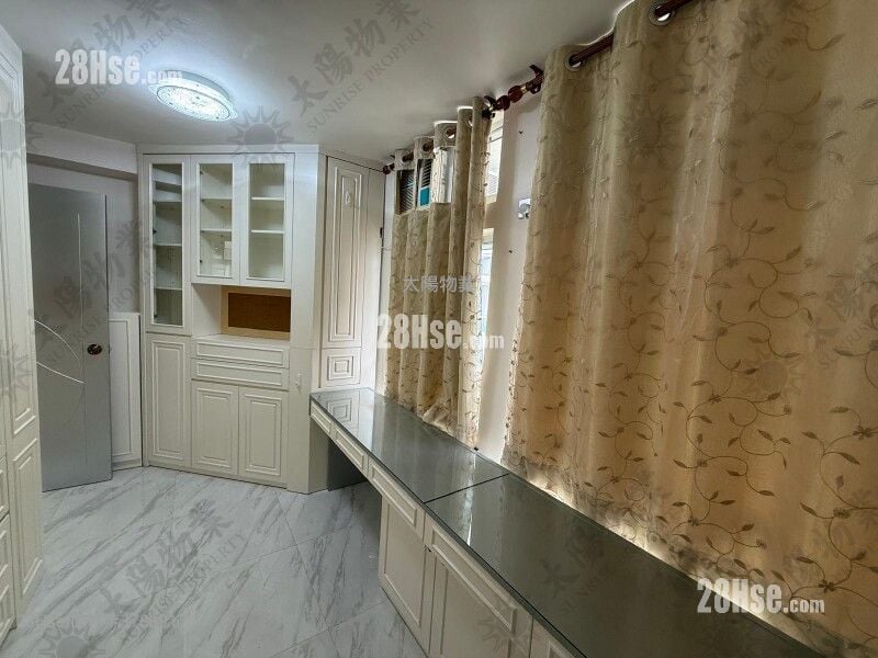 Whampoa Garden Sell 2 Bedrooms 639 ft²