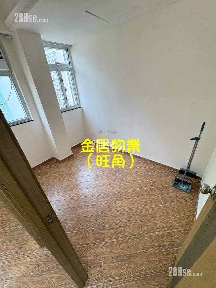 Pat Chun Mansion Sell 2 Bedrooms , 1 Bathroom 246 ft²