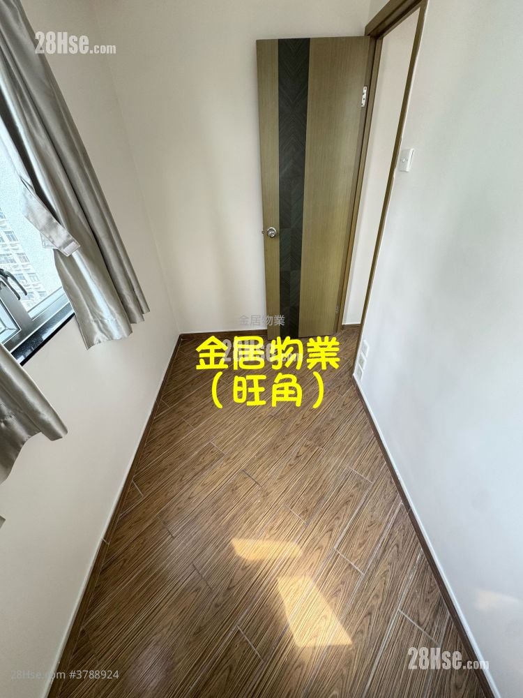 Pat Chun Mansion Sell 2 Bedrooms , 1 Bathroom 246 ft²