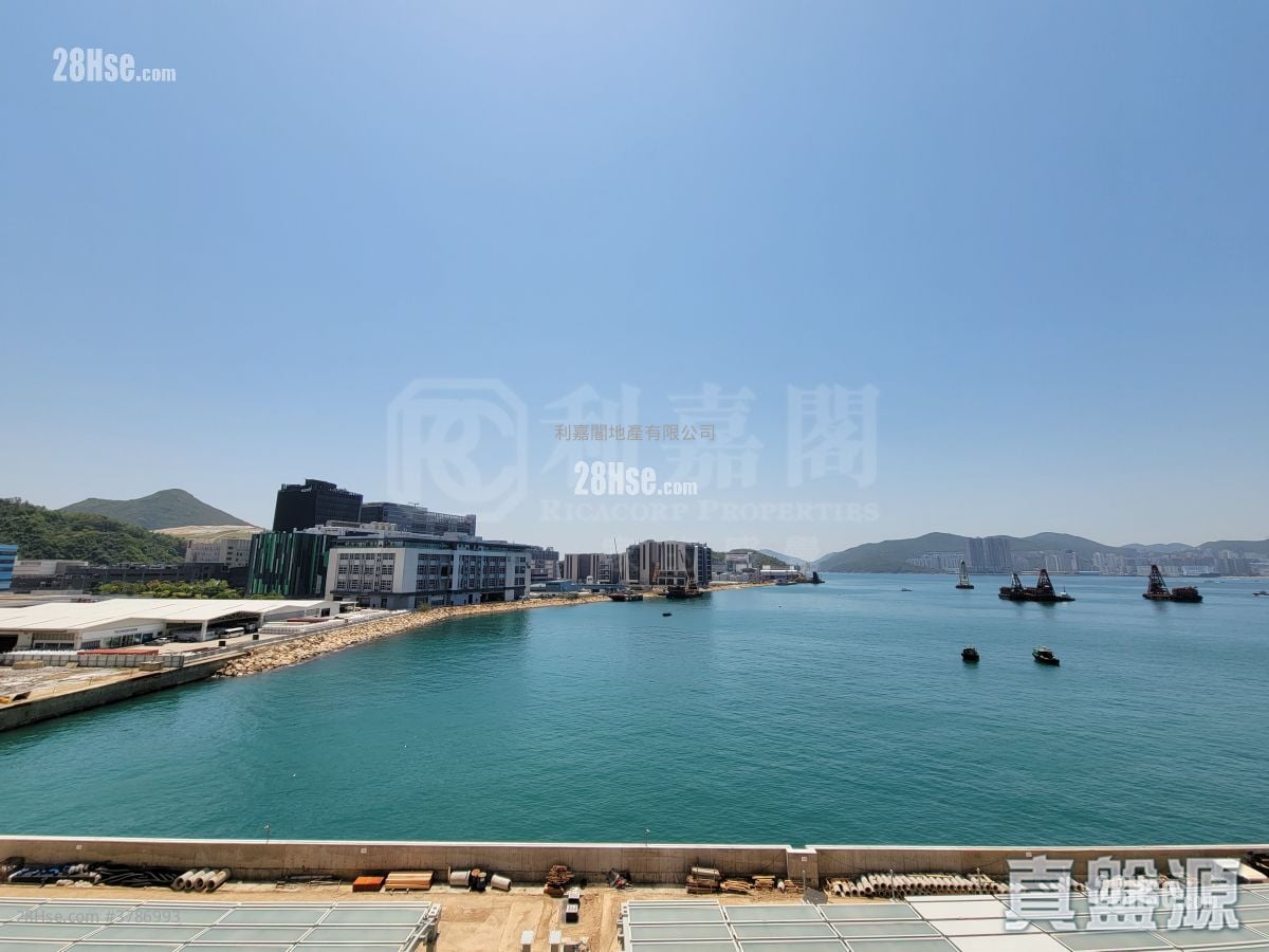 Lp6 Sell 2 Bedrooms , 1 Bathroom 425 ft²