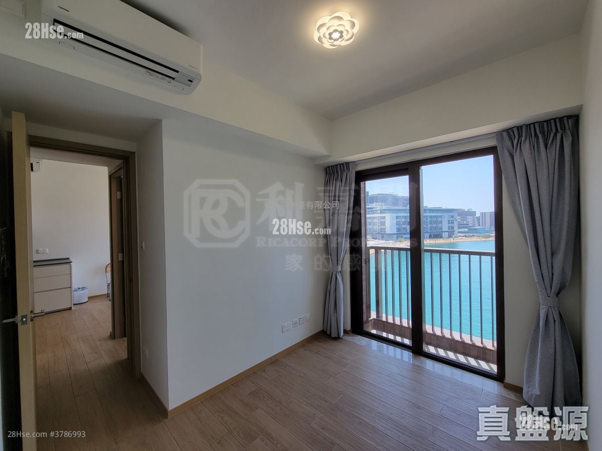 Lp6 Sell 2 Bedrooms , 1 Bathroom 425 ft²