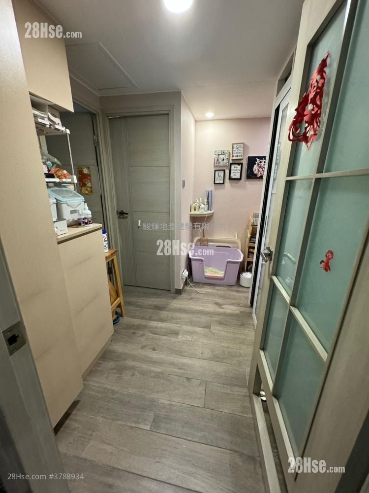 钻石楼 售盘 3 房 , 2 浴室 863 平方尺