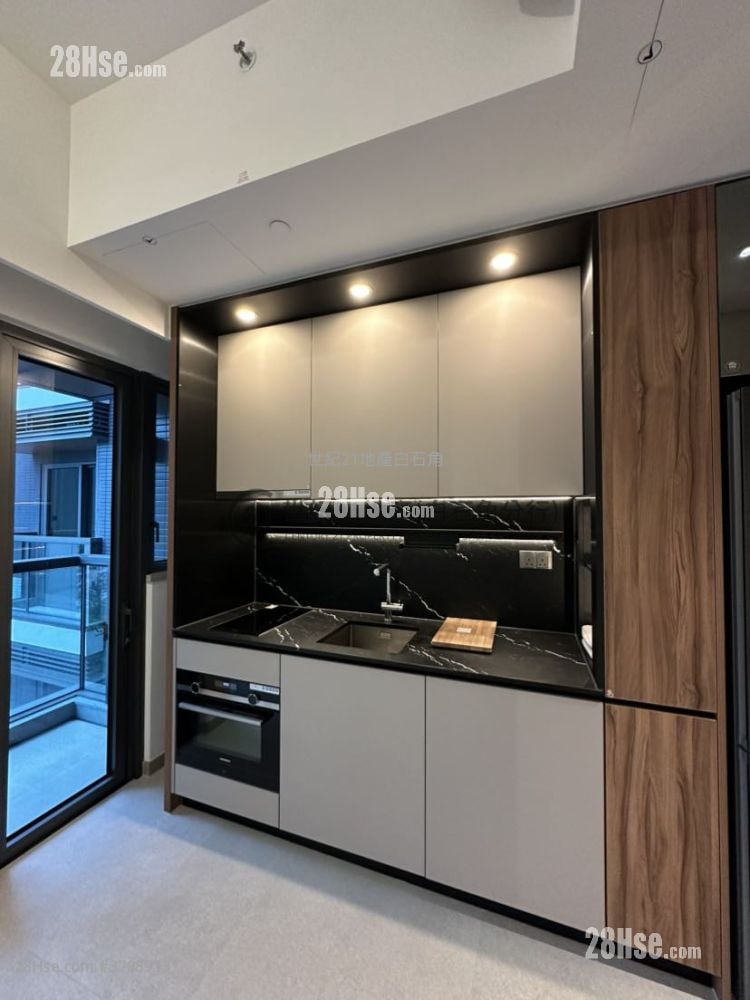 Silicon Hill Sell 217 ft²