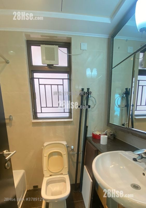 The Belcher's Rental 3 Bedrooms , 2 Bathrooms 1,274 ft²