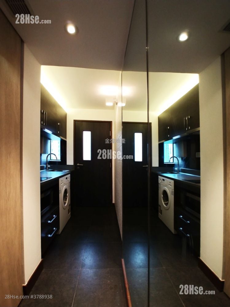 V Happy Valley Rental 1 Bedroom , 1 Bathroom 333 ft²