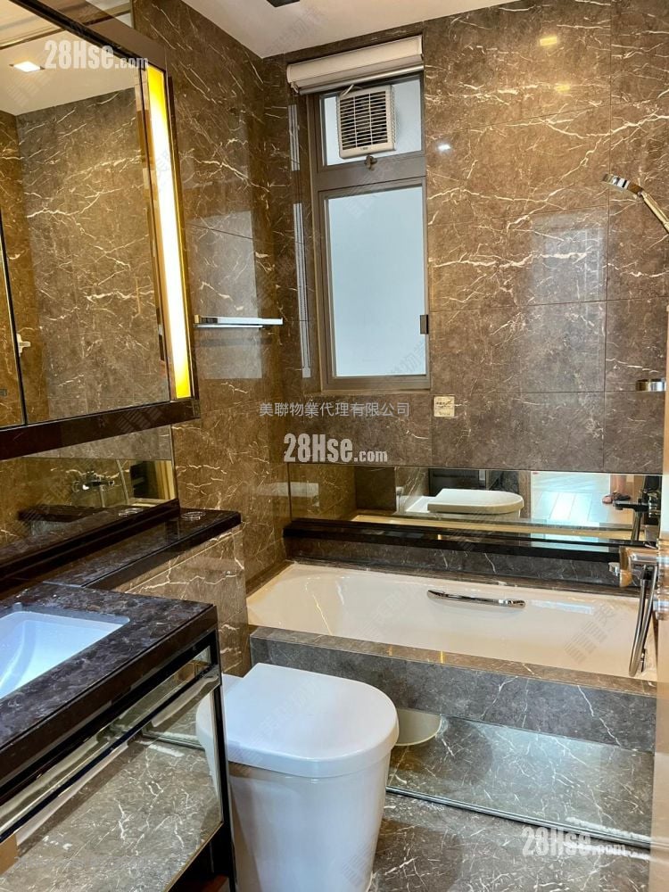 The Wings Sell 3 Bedrooms , 4 Bathrooms 872 ft²