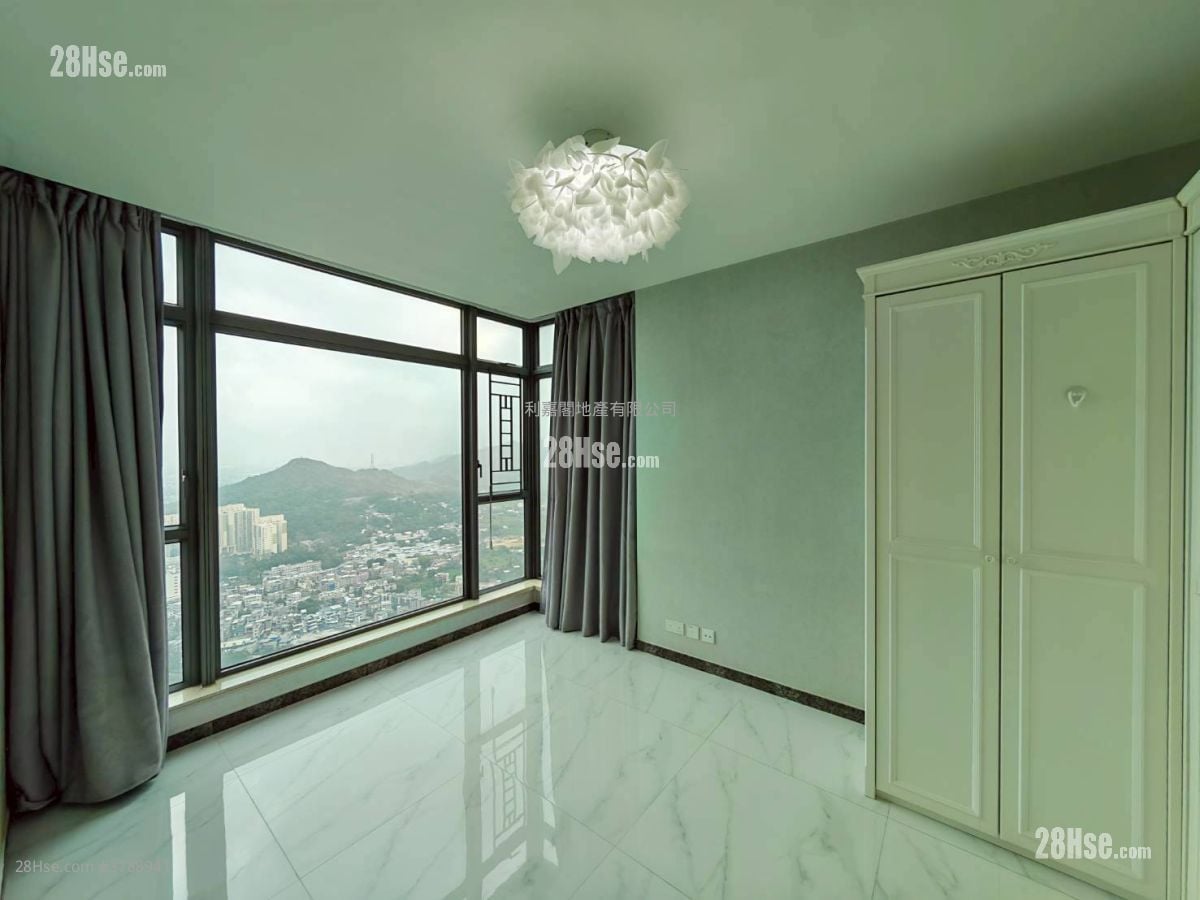 Yoho Midtown Rental 4 Bedrooms , 3 Bathrooms 1,231 ft²