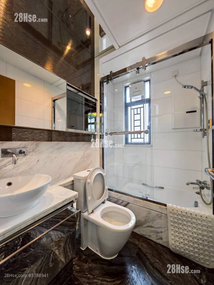 Yoho Midtown Rental 4 Bedrooms , 3 Bathrooms 1,231 ft²